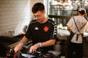 dj ramames (feature)